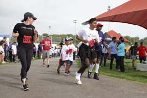 Read more about the article Mercy4Mankind: Running for a Cause in Canadian Cities